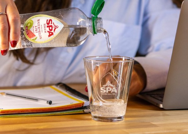 SPA® Touch Watermelon Kiwi in een glas